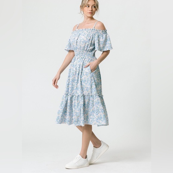 Spaghetti strap adjustable midi dress - Picture 3 of 3